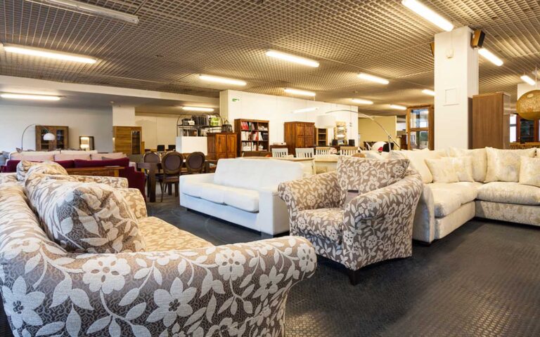 شراء اثاث مستعمل في الكويت